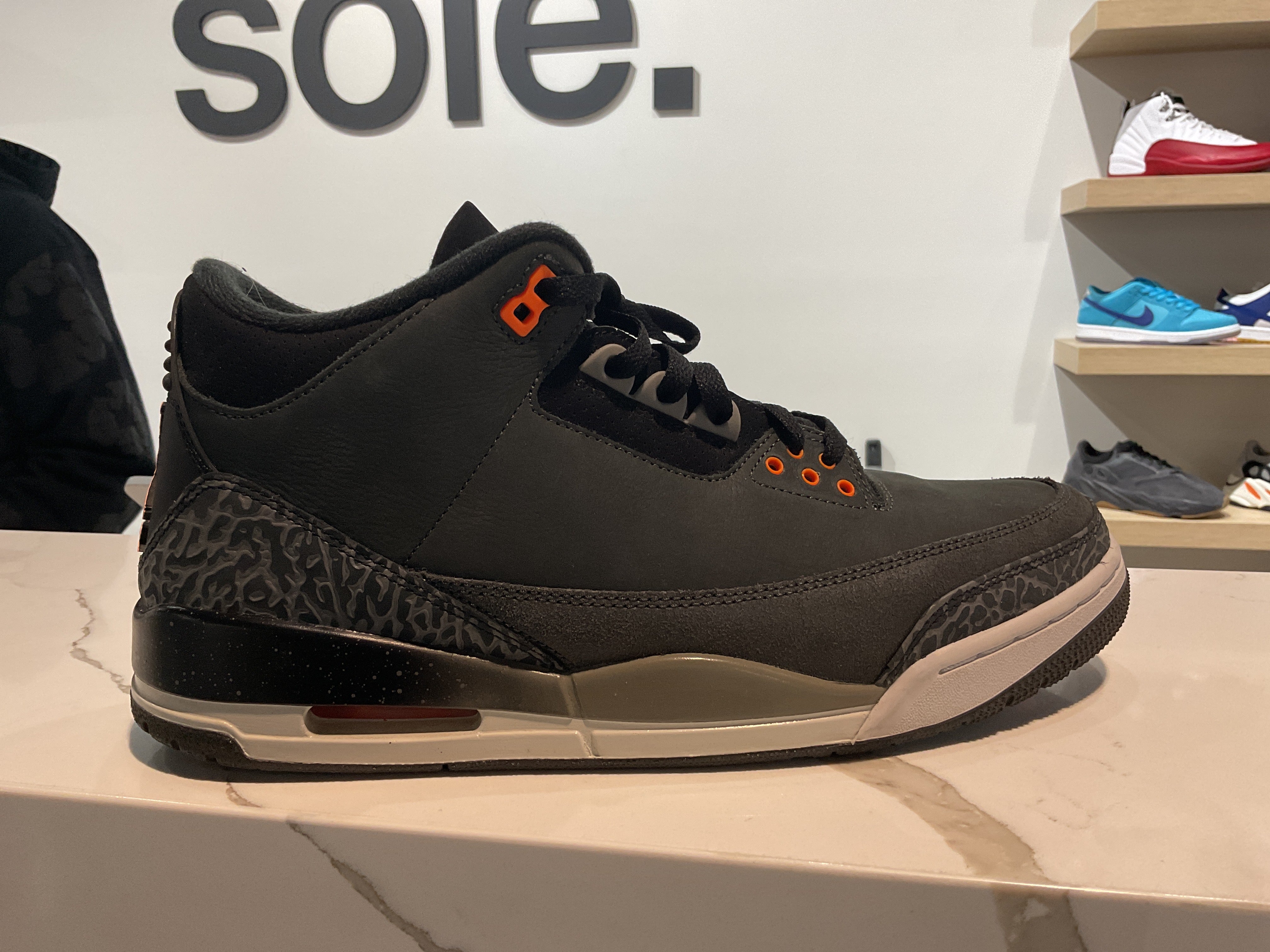 Pre-Owned Air Jordan 3 Retro 'Fear' 2023