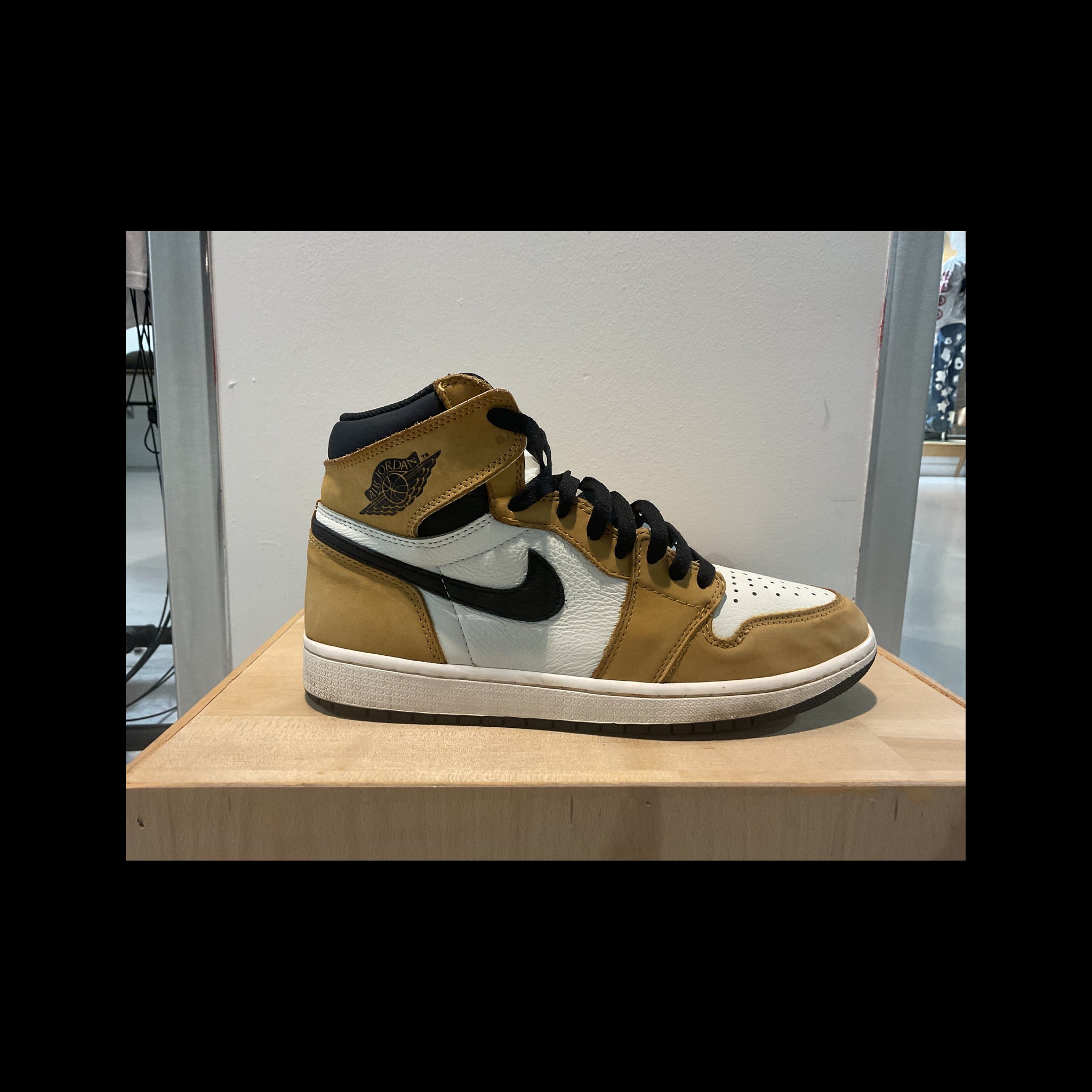 retro high og rookie of the year