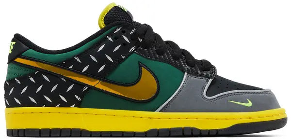 Pre-Owned Nike Dunk Low 'What the Duck - University of Oregon Home' PE