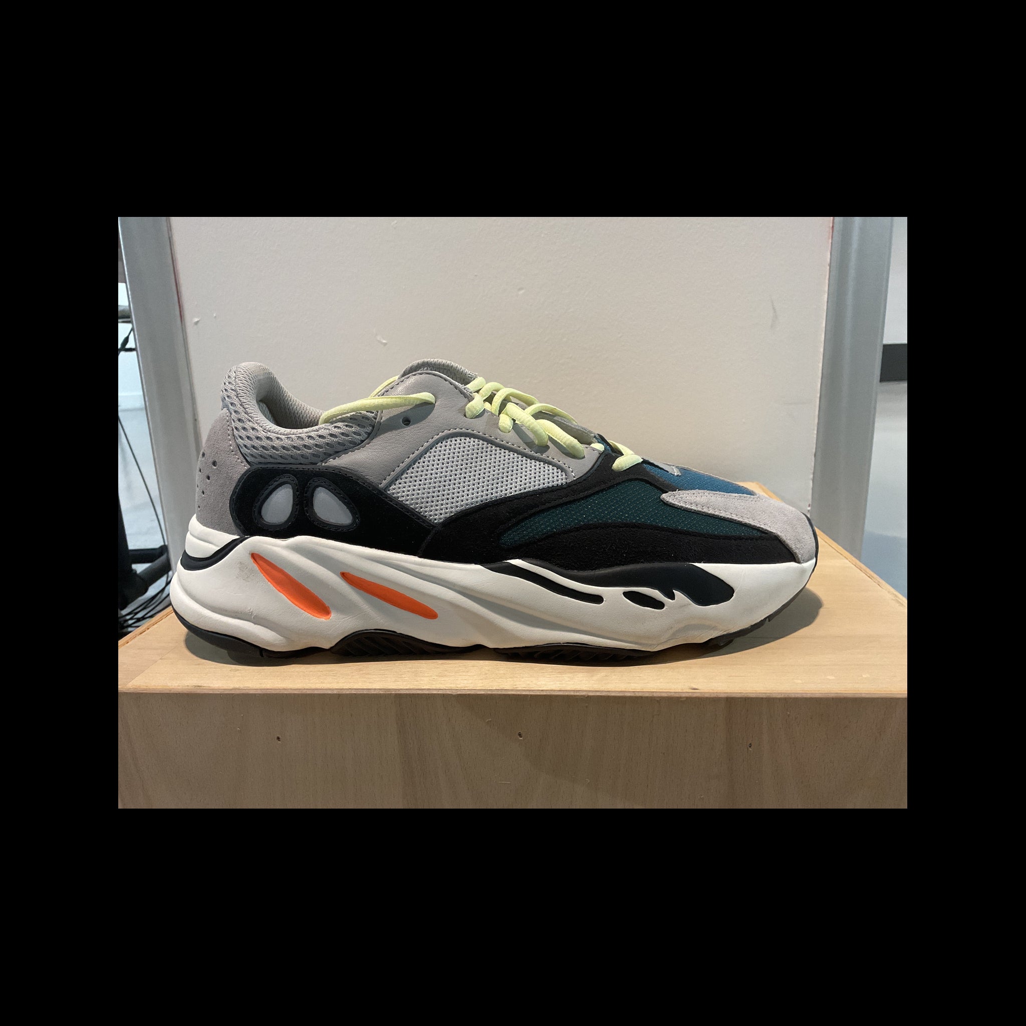 Pre-Owned Yeezy Boost 700 'Wave Runner' 2023