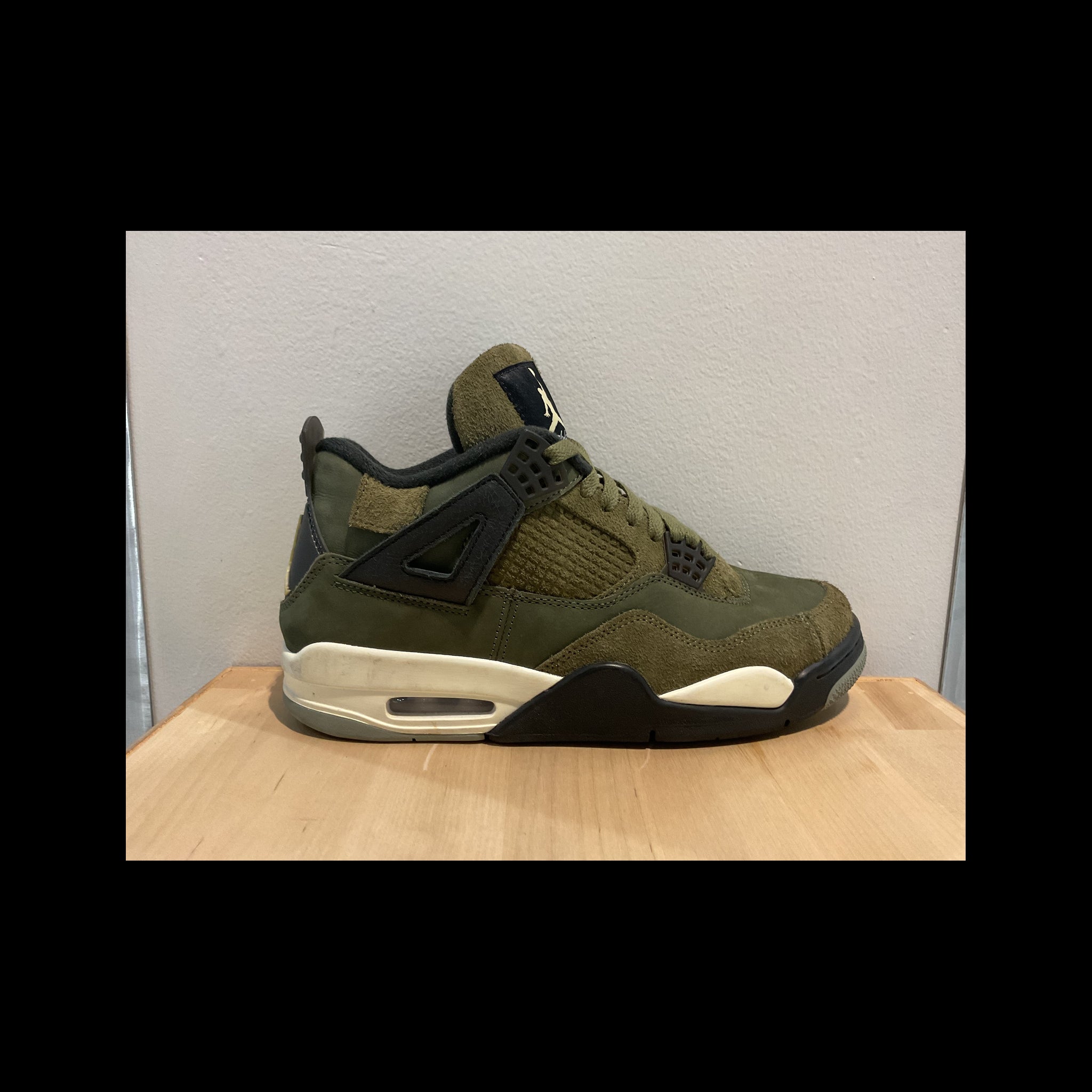 Pre-Owned Air Jordan 4 Retro SE Craft 'Olive'