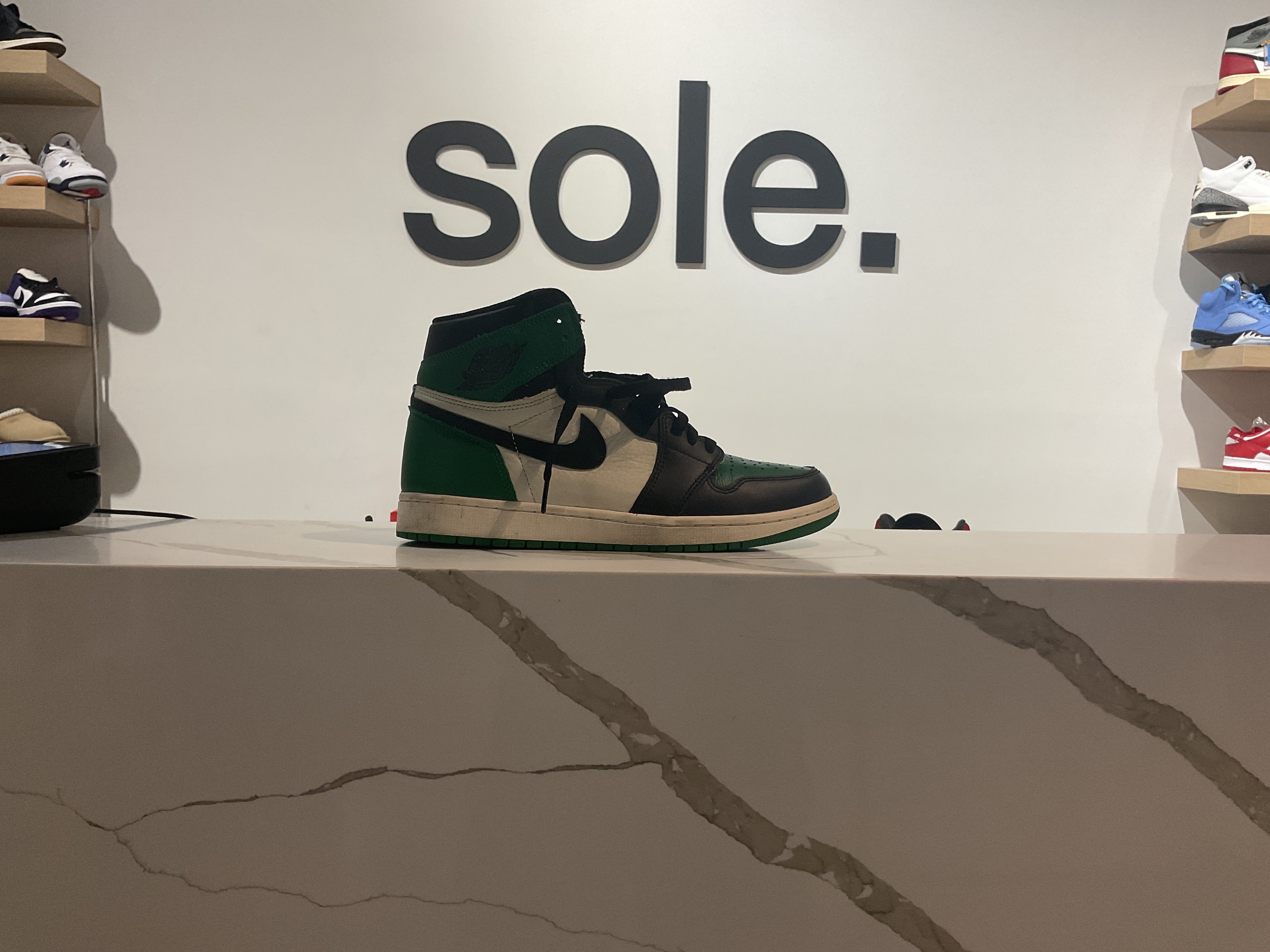 Pre-Owned Air Jordan 1 Retro High OG 'Pine Green'