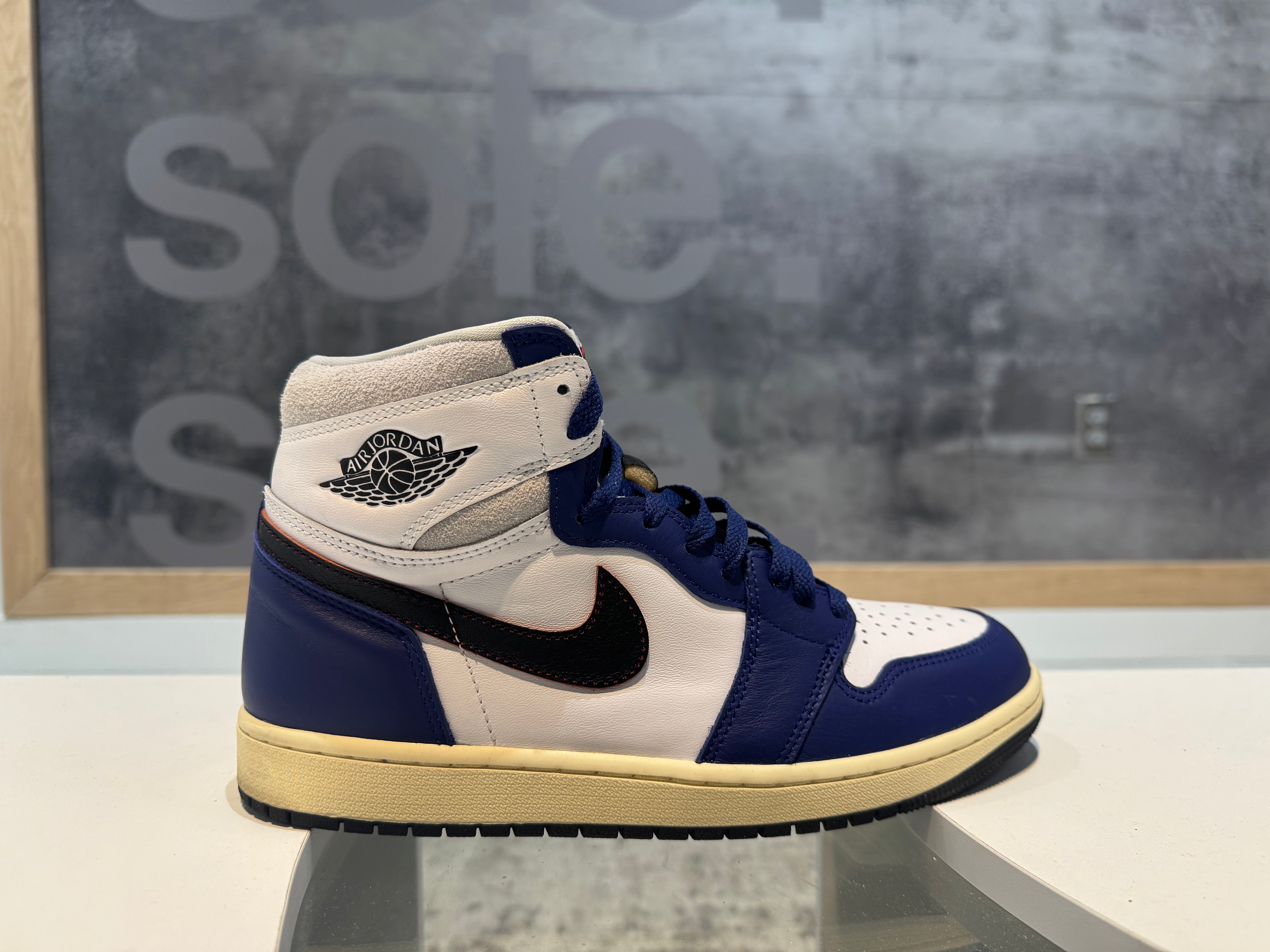 Pre-Owned Air Jordan 1 Retro High OG 'Rare Air - Deep Royal Blue'