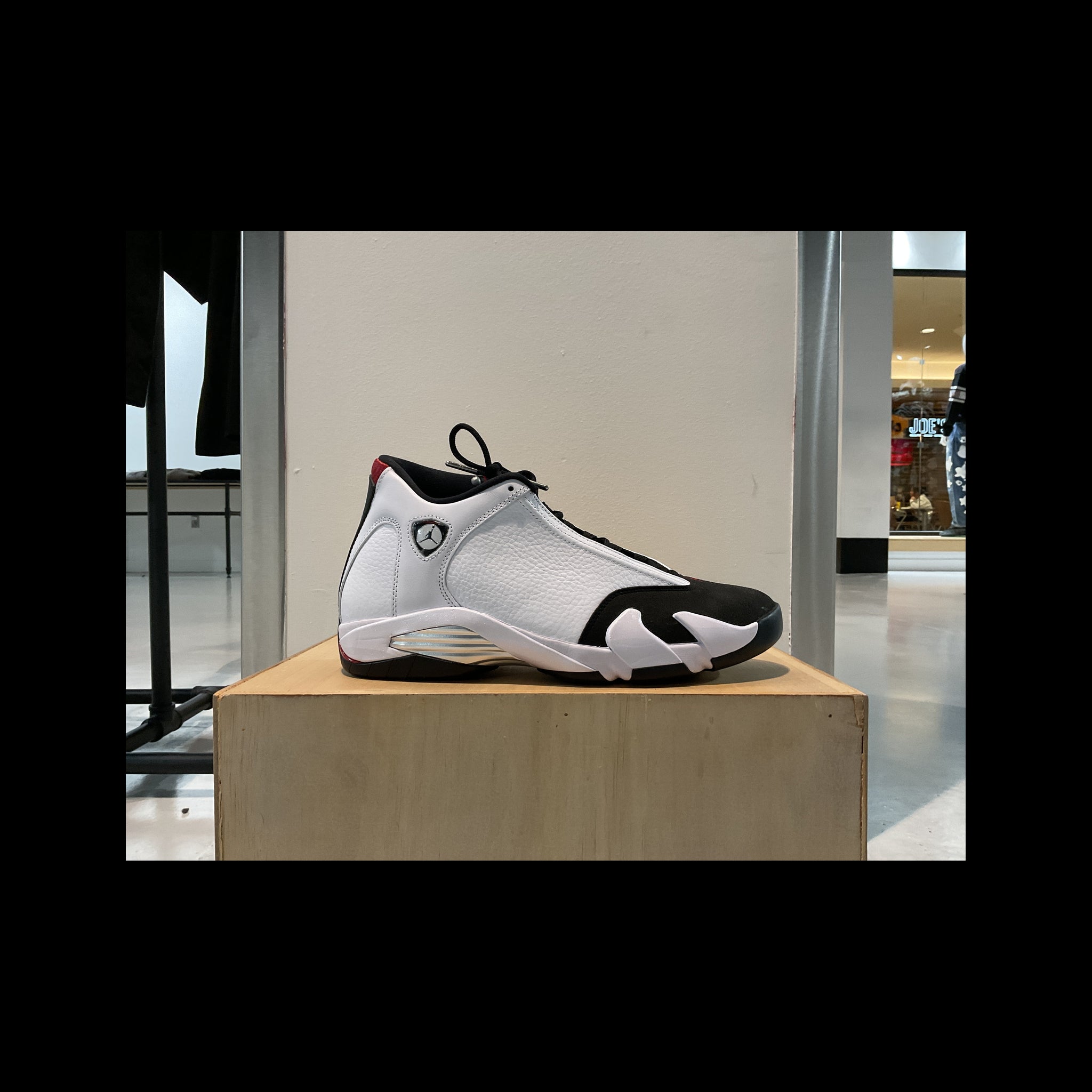Pre-Owned  Air Jordan 14 Retro 'Black Toe' 2024