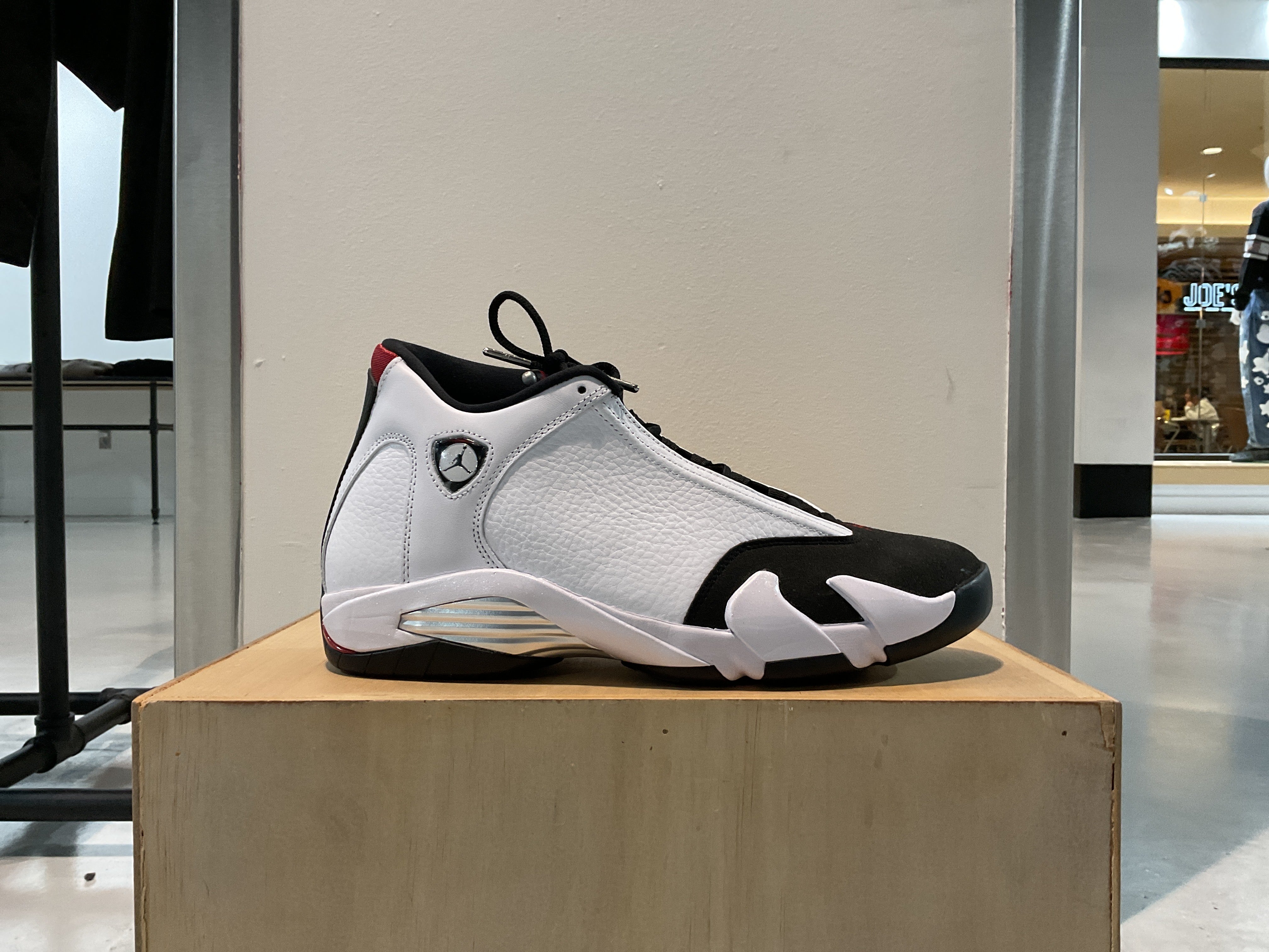 Pre-Owned  Air Jordan 14 Retro 'Black Toe' 2024