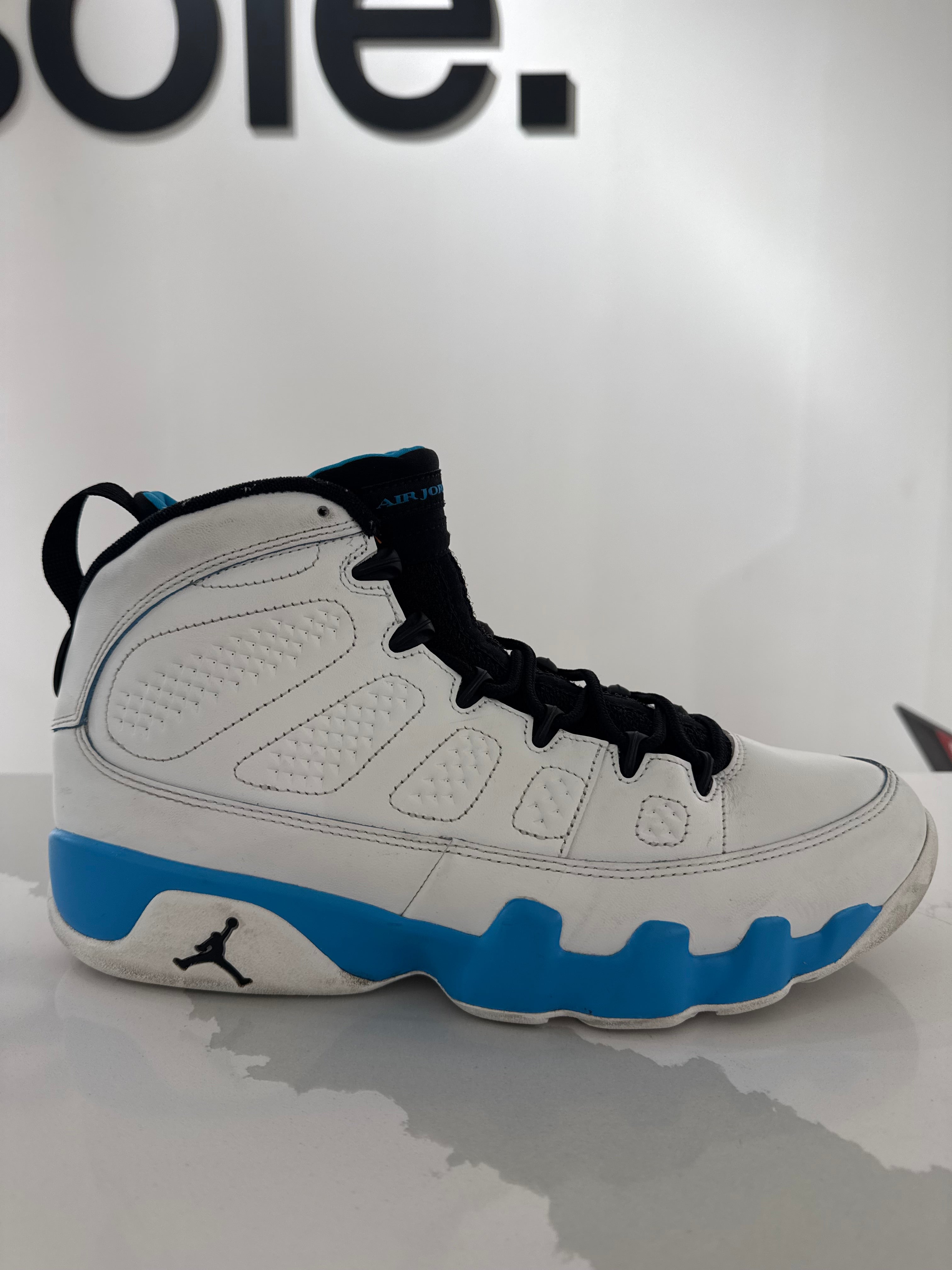 Pre-Owned Air Jordan 9 Retro 'Powder Blue' 2024