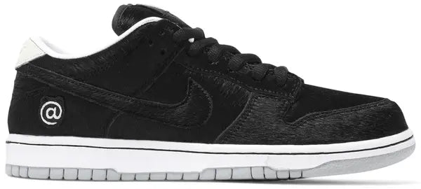 Pre-Owned Medicom Toy x Nike Dunk Low SB 'BE@RBRICK'