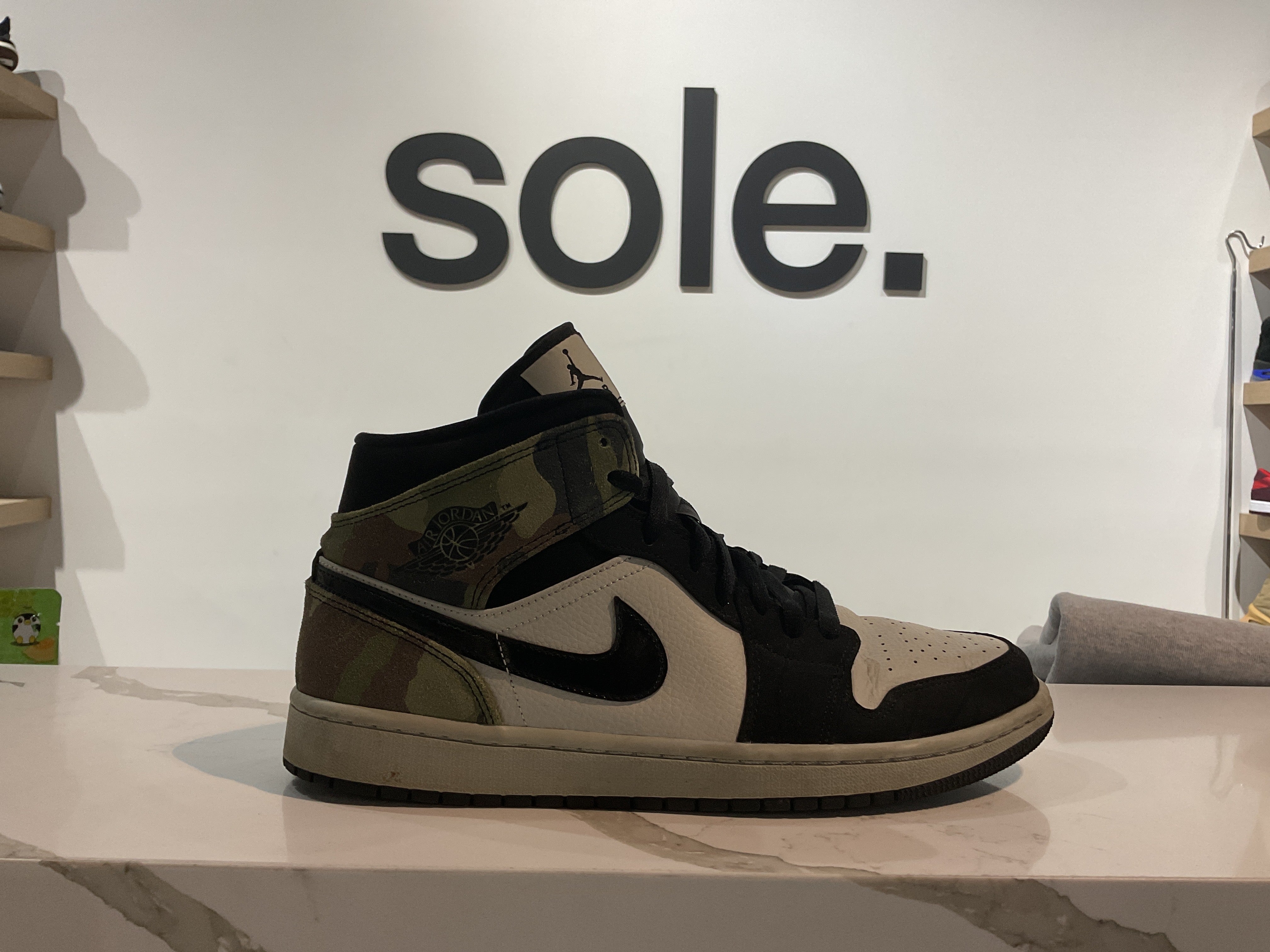 Pre-Owned Air Jordan 1 Mid 'Camo'