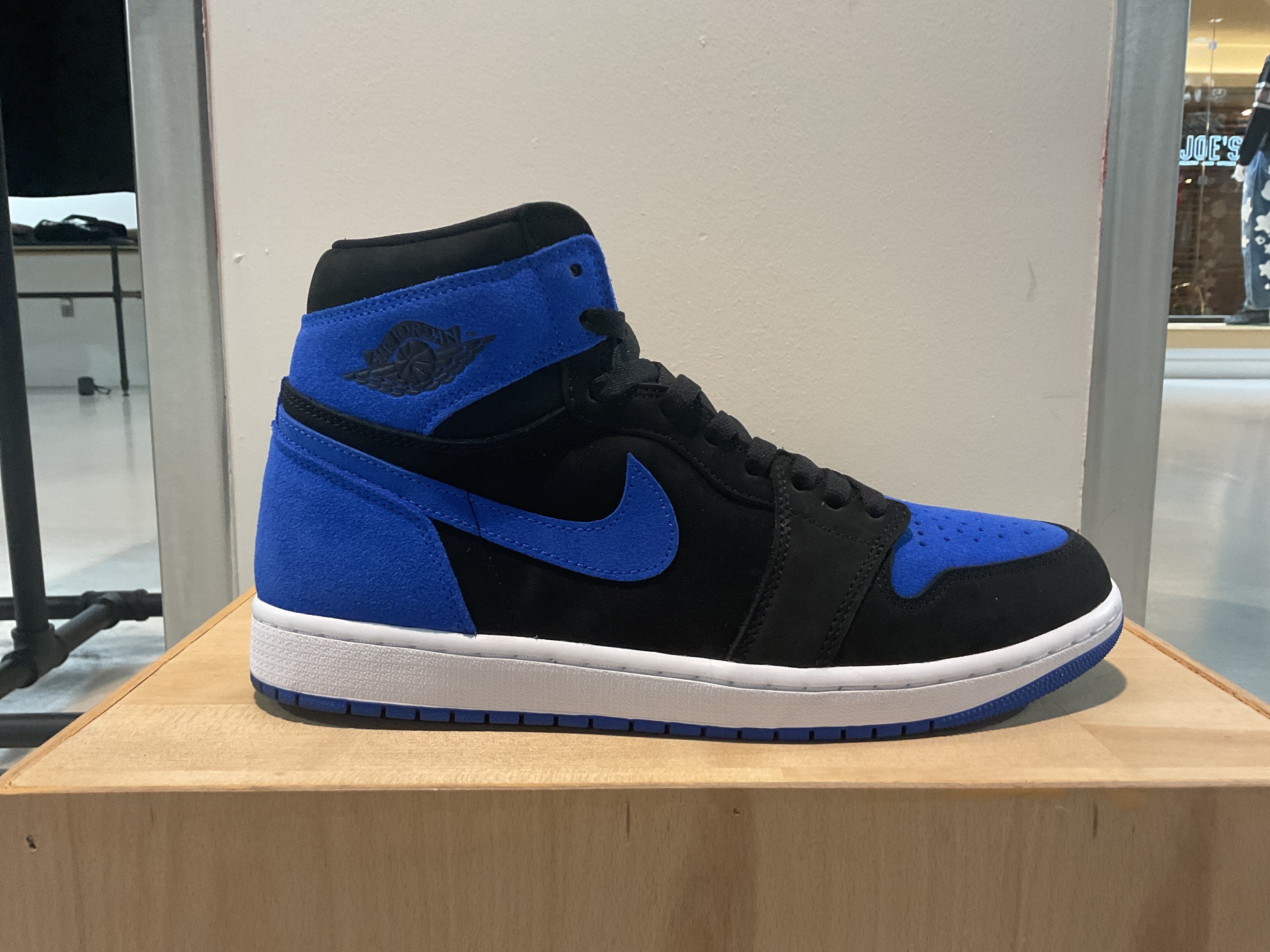Pre-Owned Air Jordan 1 Retro High OG 'Royal Reimagined'
