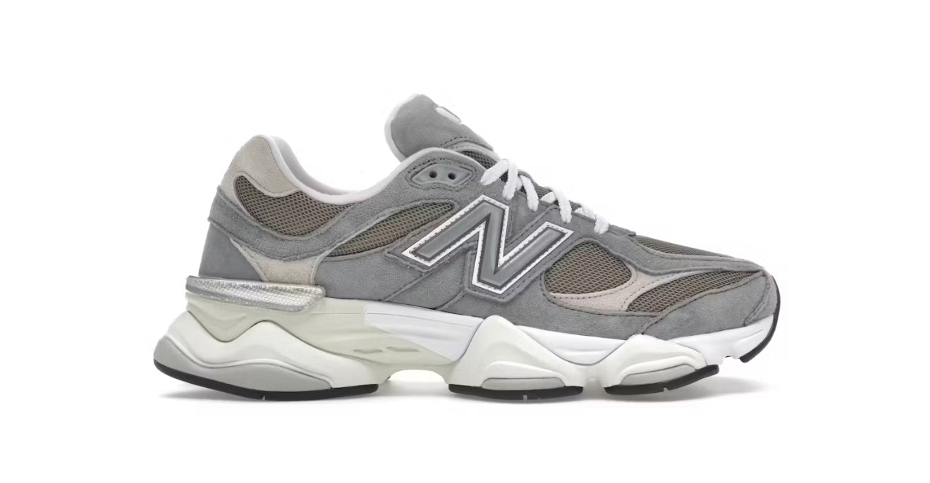 9060 'Slate Grey Timberwolf'