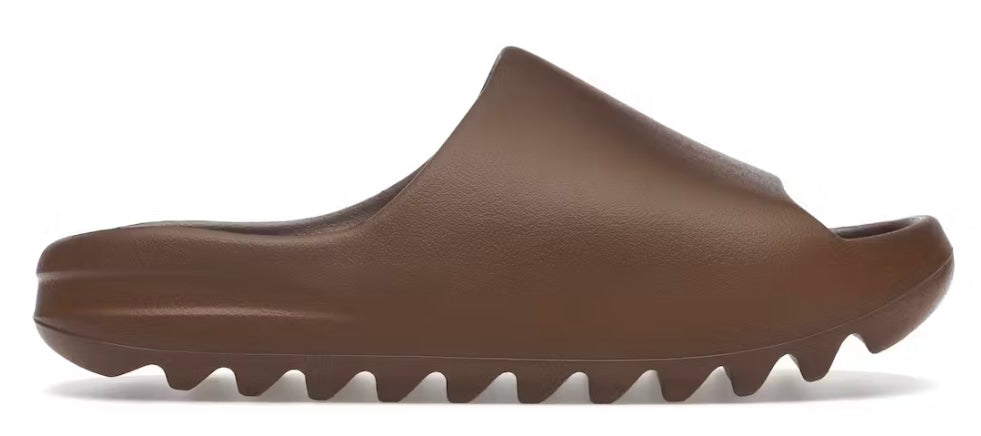 Yeezy Slides 'Flax'