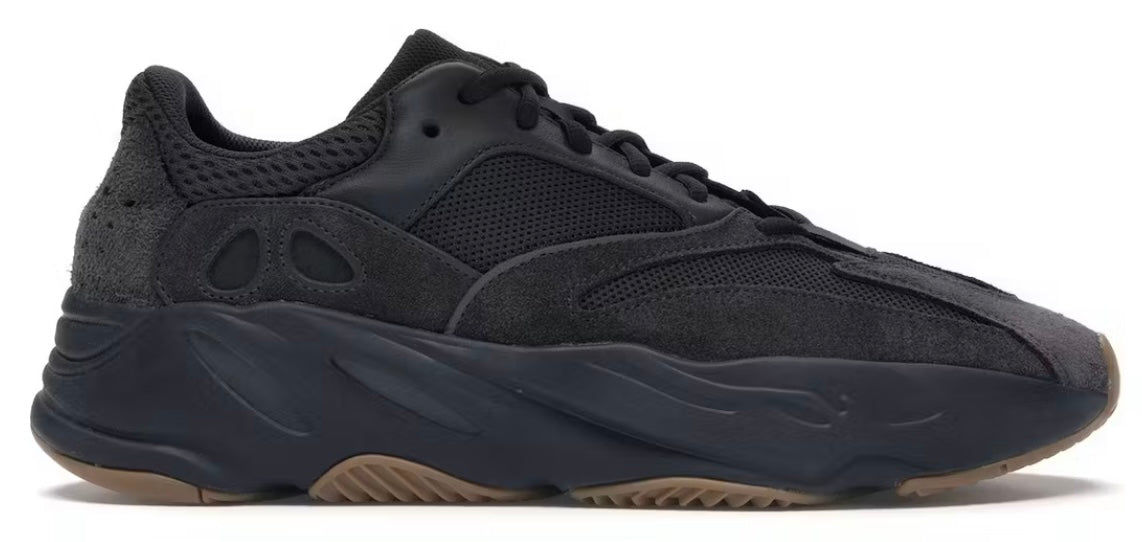 Yeezy Boost 700 'Utility Black' 2023