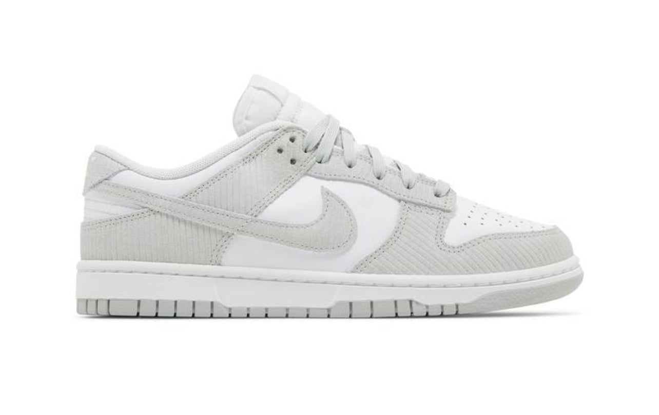 Women’s Dunk Low ‘Light Silver Corduroy’
