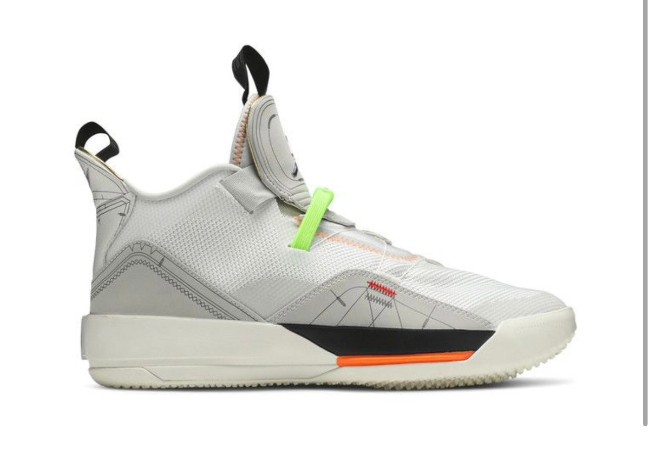 Travis Scott Air Jordan 33 'Vast Grey'