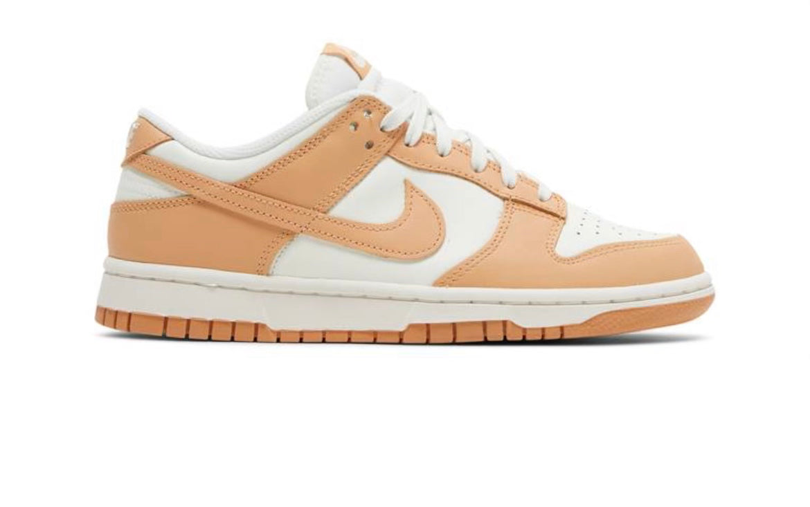 women’s Dunk Low ‘Harvest Moon’