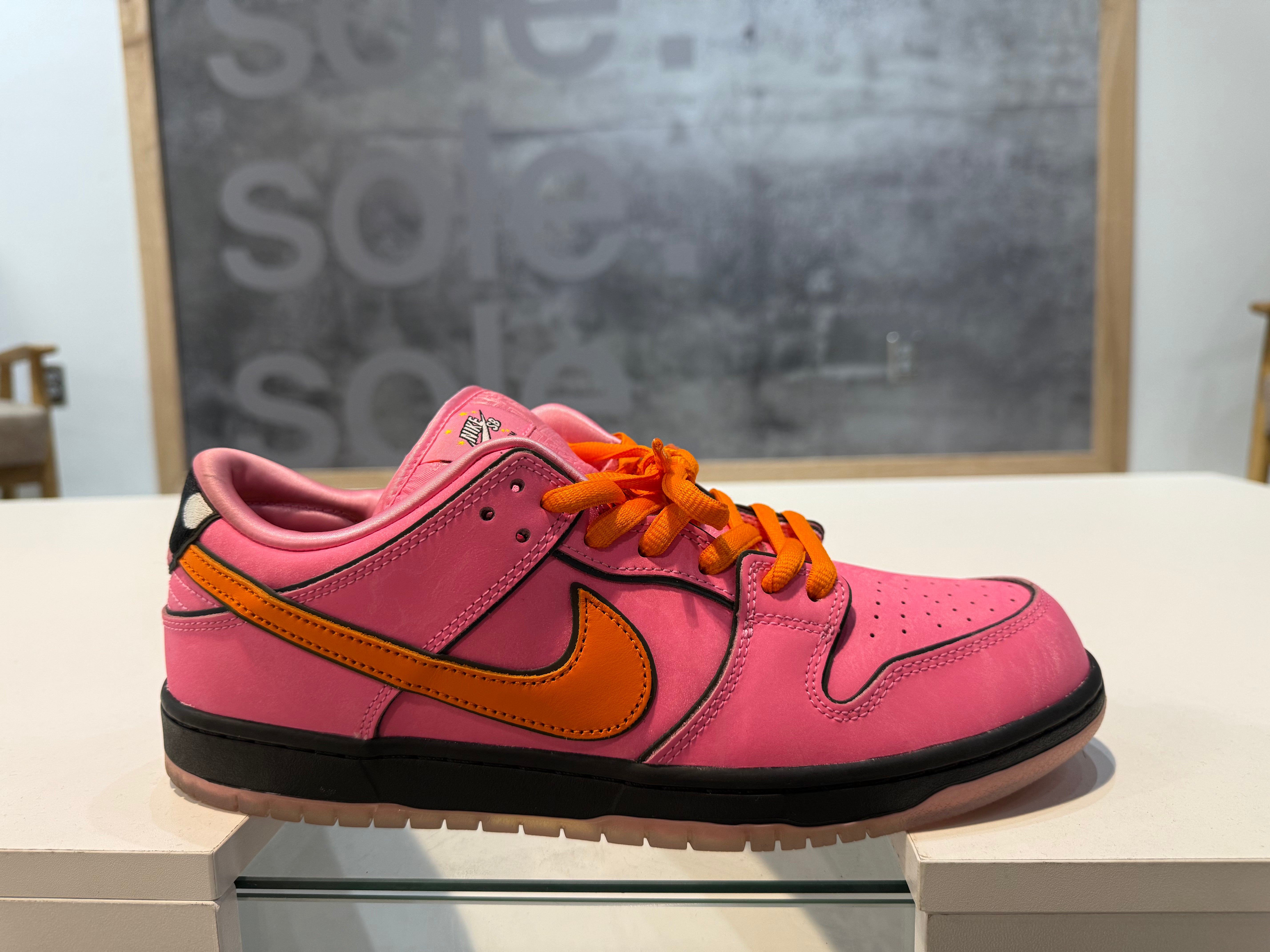 Pre-Owned The Powerpuff Girls x Dunk Low Pro SB QS 'Blossom’
